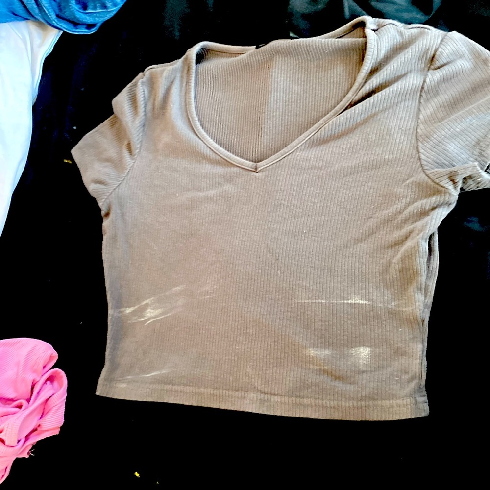 WILL WASH !! i took this before washing thats why it has some deodorant stains .